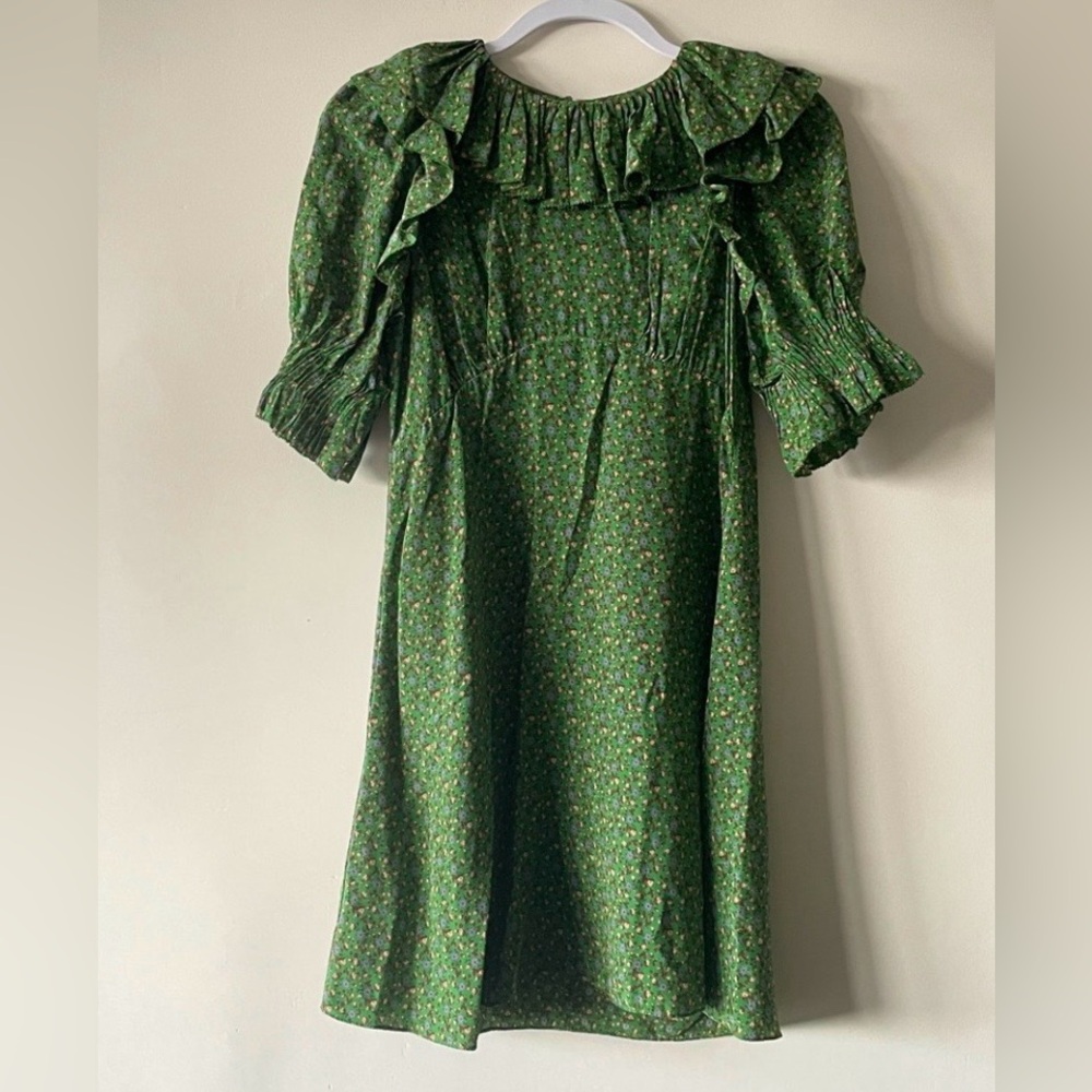 Doen⚡️Baudoin Silk Green dress. Price is firm no offers